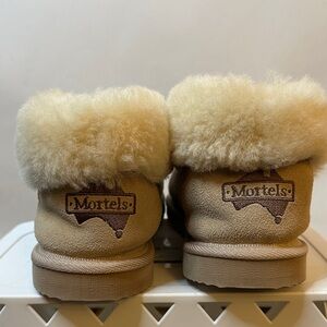 Mortals Sheepskin Slipper. New.